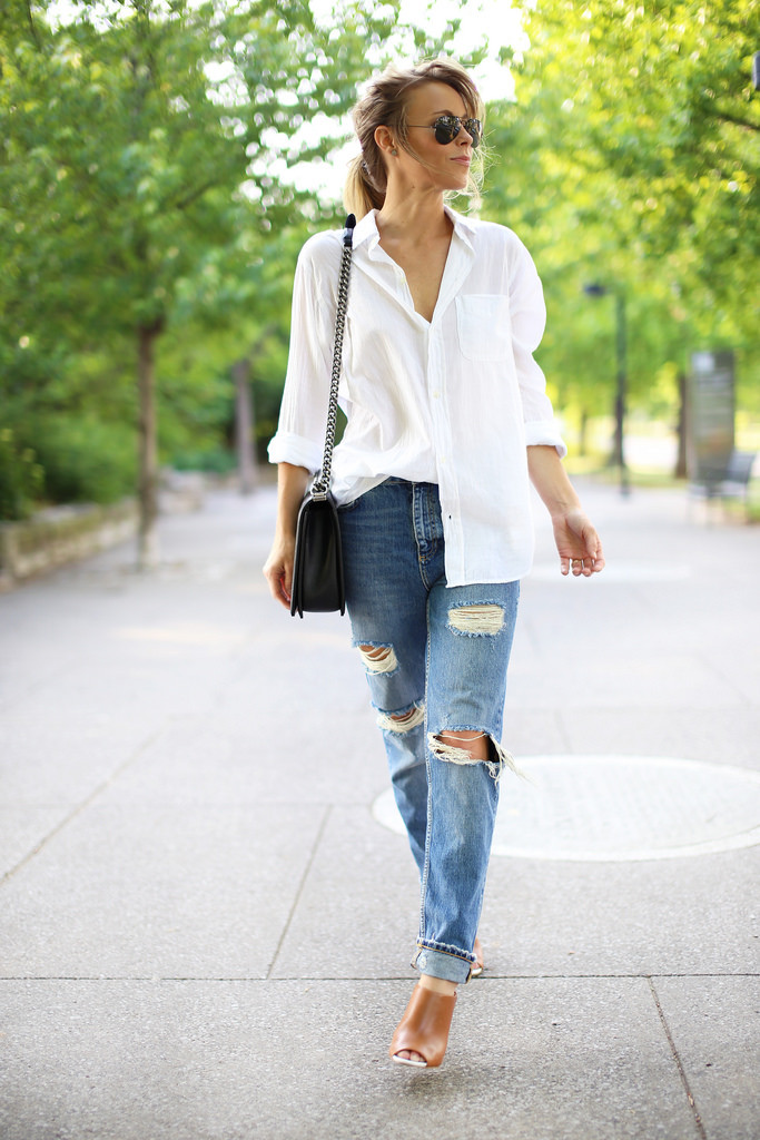jeans and white shirt