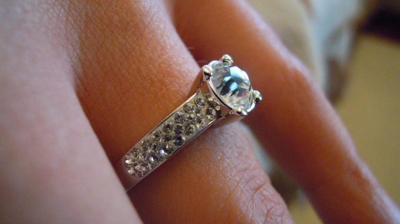 Buying the perfect engagement ring: An experts guide