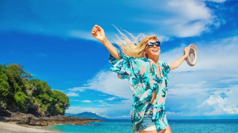 Hawaii style, the perfect exotic look for the summer