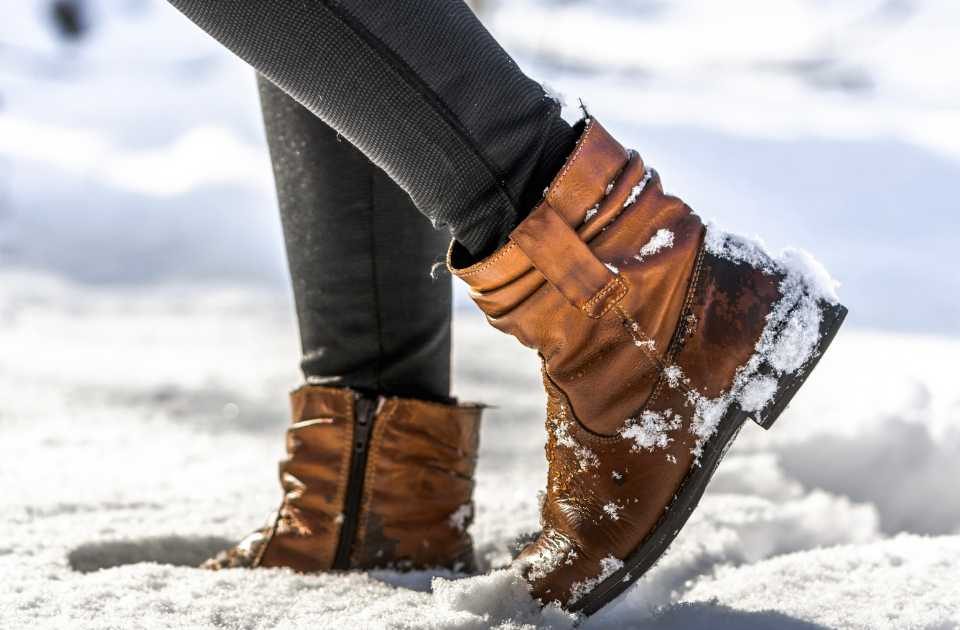 Red Wing Ice Cutter