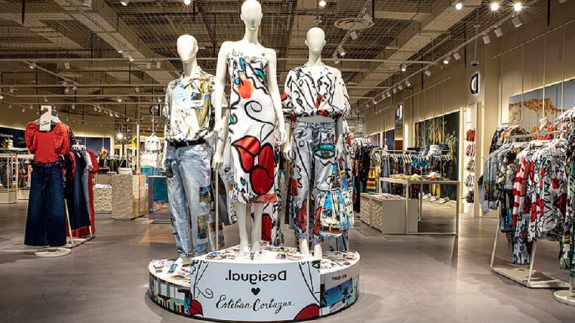 How to Create a Winning Merchandising Line That People Will Be Lining Up to Buy