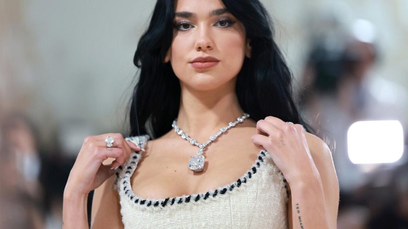 Exploring Elegance: The Allure of Tiffany Style Necklaces