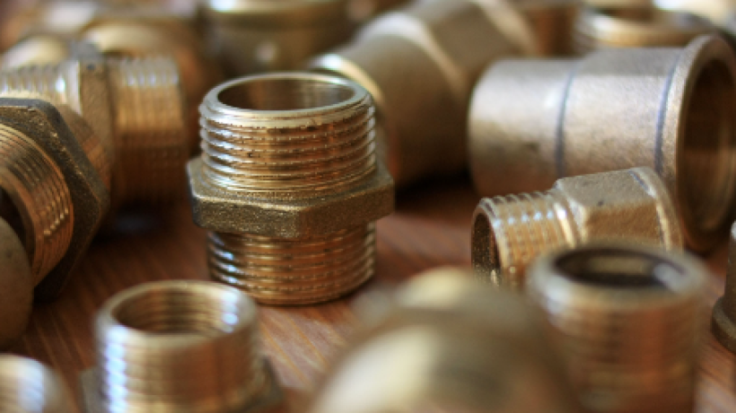 Copper v brass pipe fittings: how to choose