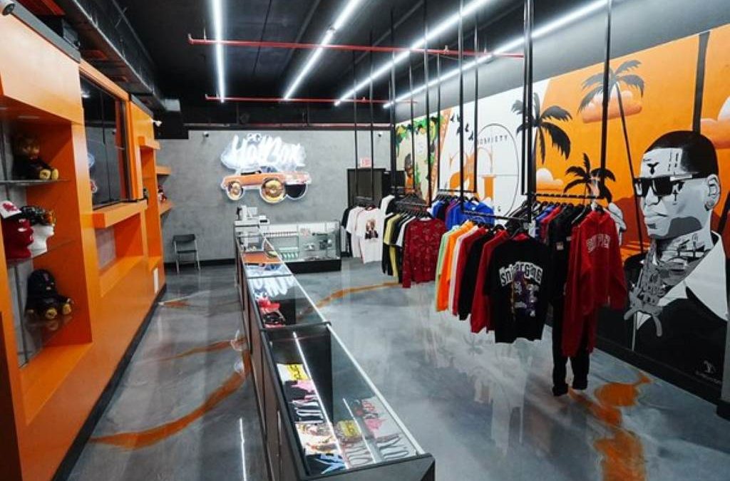 fashion stores in Midtown