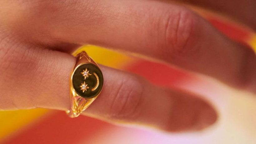 Signet Rings for Women: An Emerging Trend in Modern Jewellery